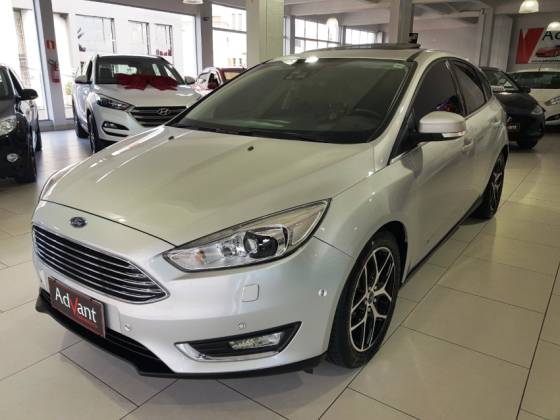 FORD FOCUS 2.0 TITANIUM PLUS 16V FLEX 4P POWERSHIFT FORD FOCUS 2.0 TITANIUM PLUS 16V FLEX 4P POWERSHIFT
